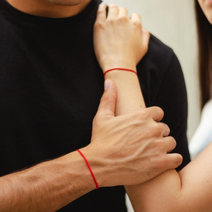 RED STRING BRACELET-Luck Strings