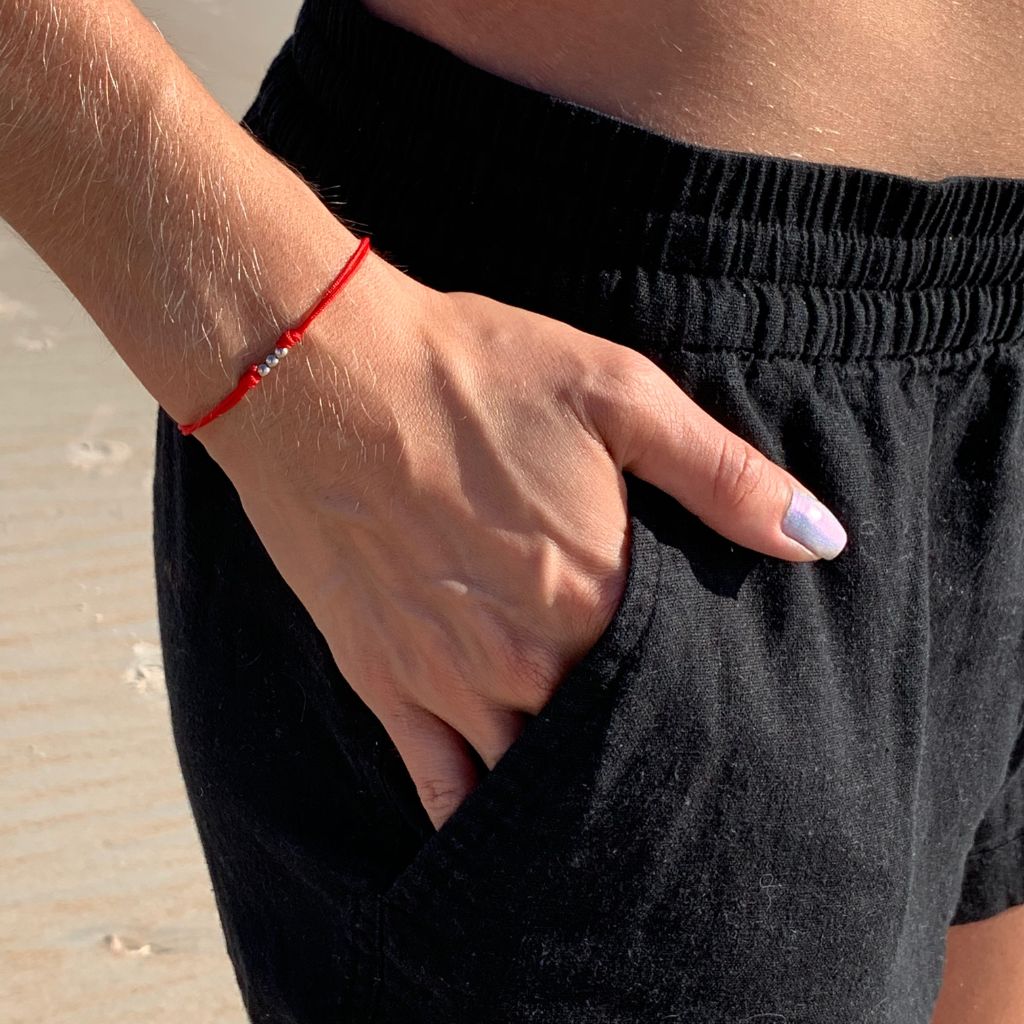 red string solid gold bead ball - Luck Strings