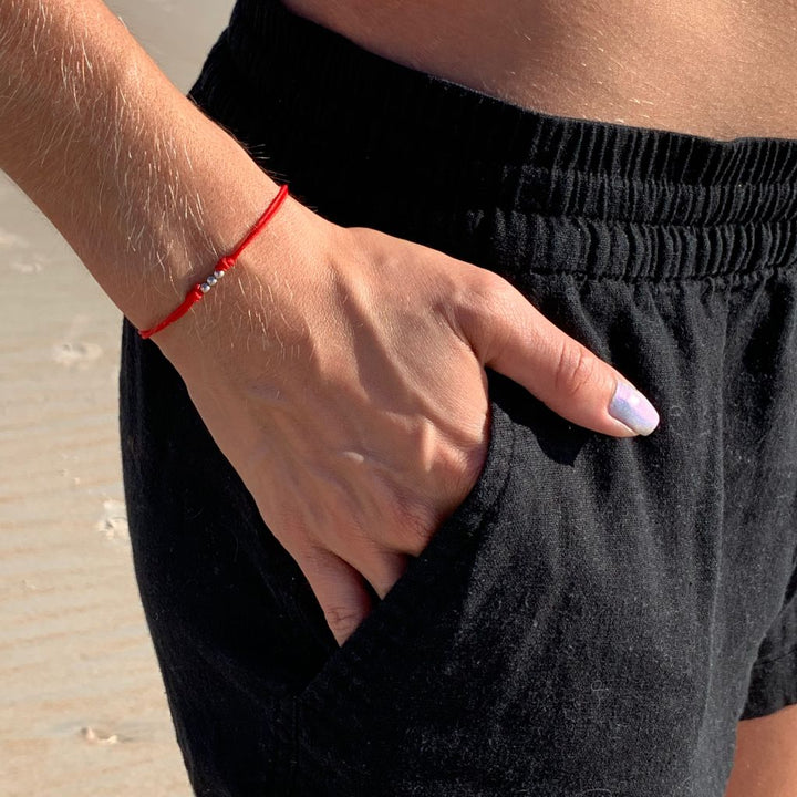 red string solid gold bead ball - Luck Strings