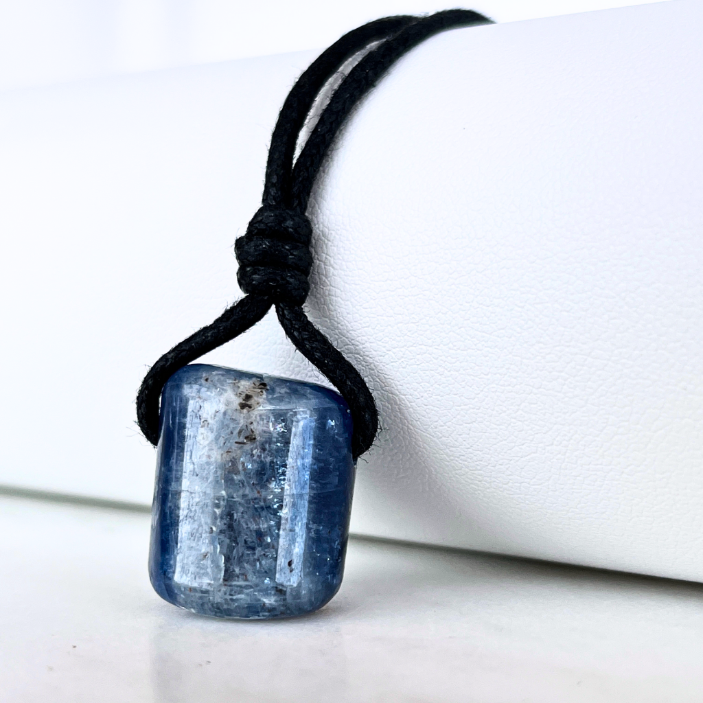 A one-of-a-kind Natural Kyanite pendant showcasing its unique beauty and elegance.