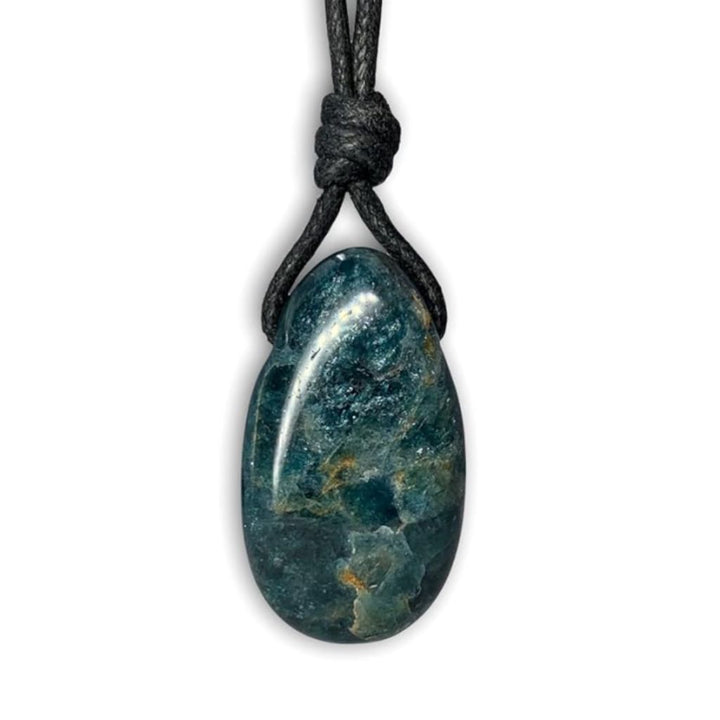 Apatite pendant necklace close up view.