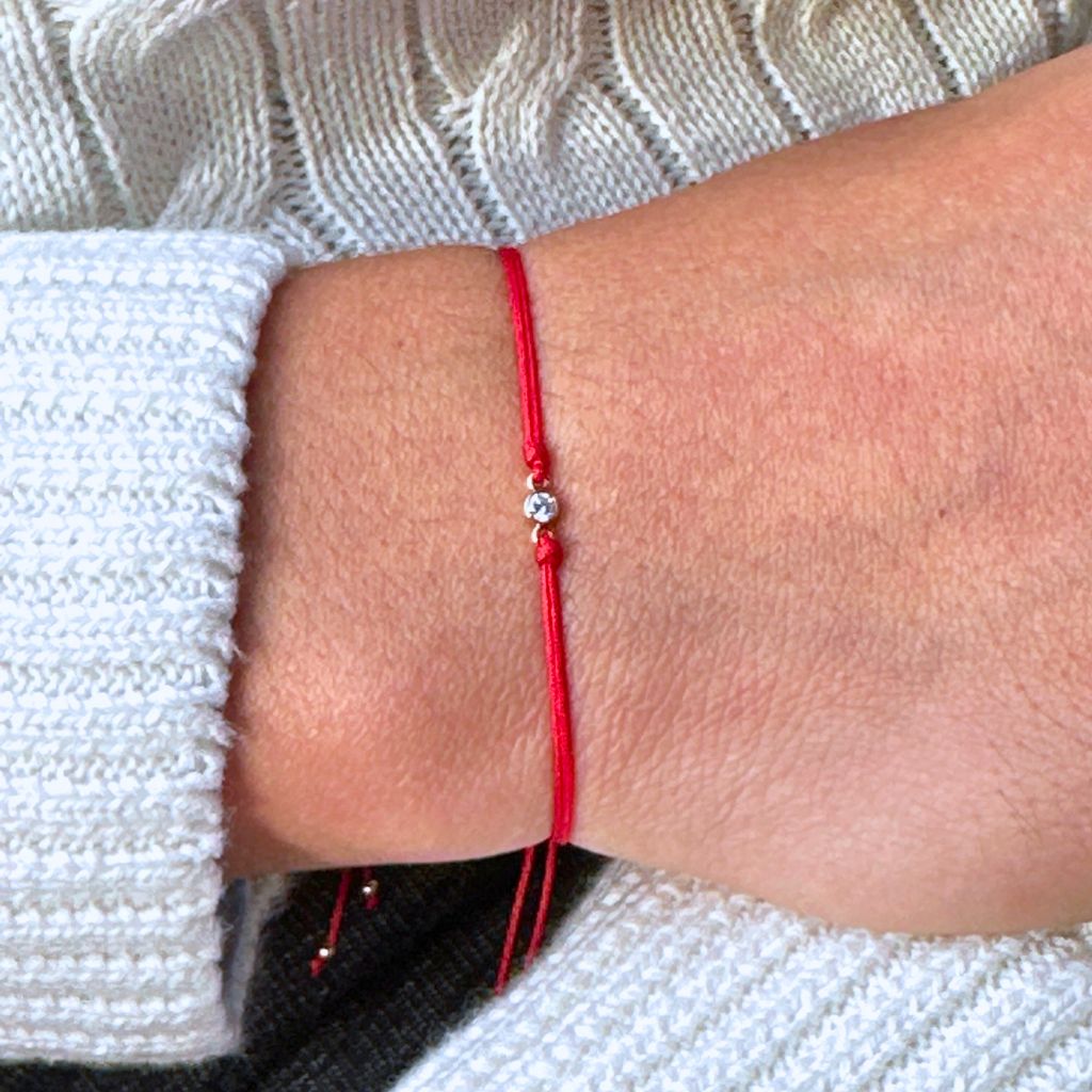 Red string bracelet with diamond hotsell