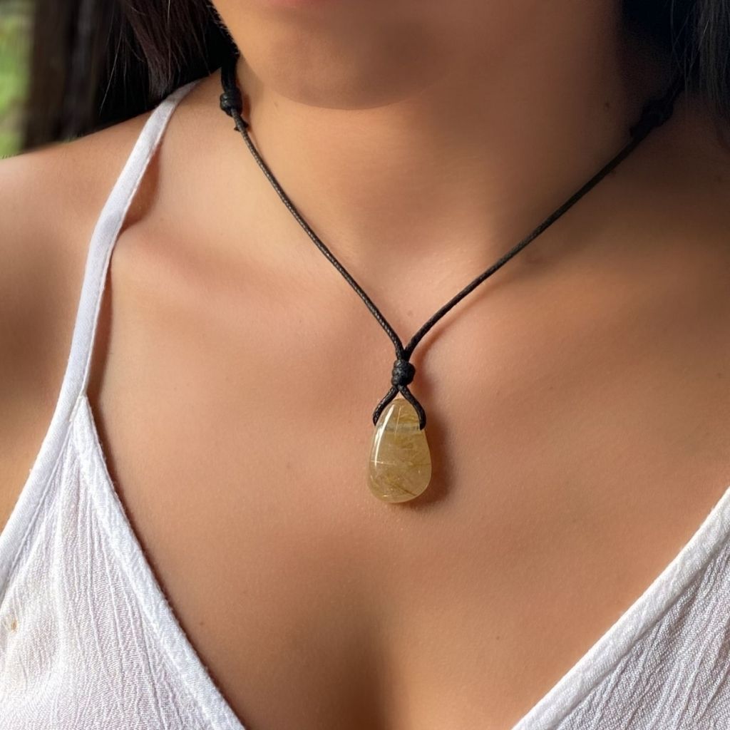 Rutilated Quartz Pendant Necklace - Adjustable Bohemian Style