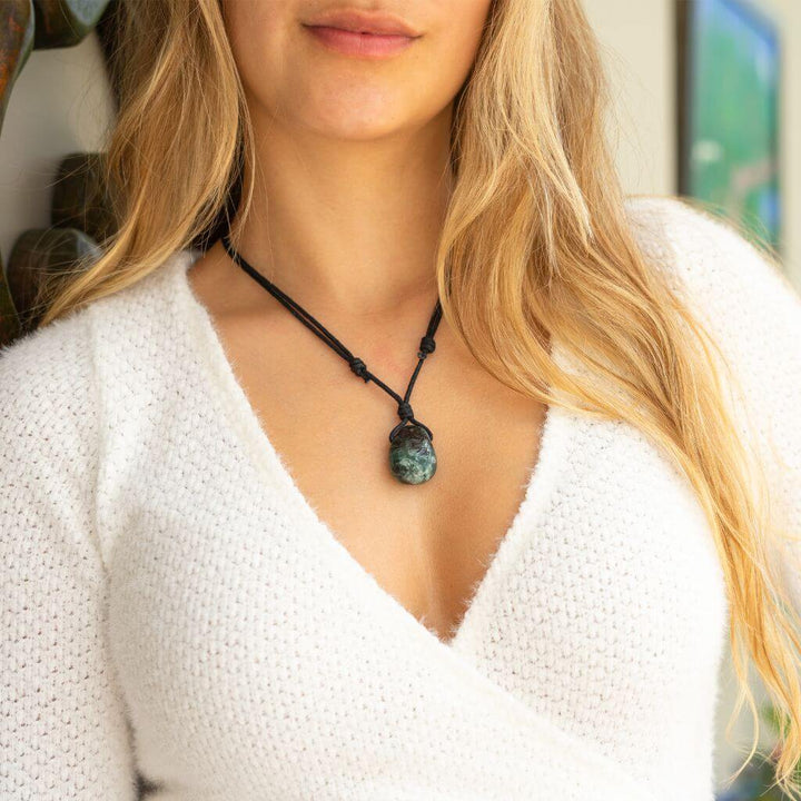 Natural Emerald Necklace For Wisdom And Power